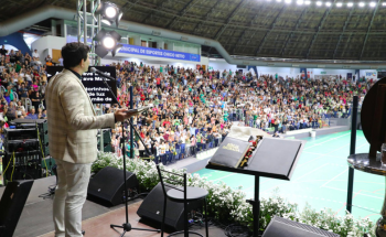 Momento de Espiritualidade com Pe. Reginaldo Manzotti